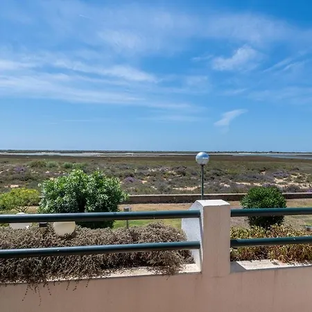 בית נופש Nini Cabanas, Nature & Sea טאווירה