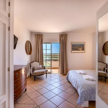 Nini Cabanas, Nature & Sea * Tavira