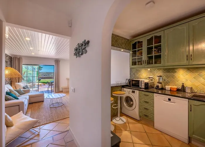 Сasa de vacaciones Nini Cabanas, Nature&sea *